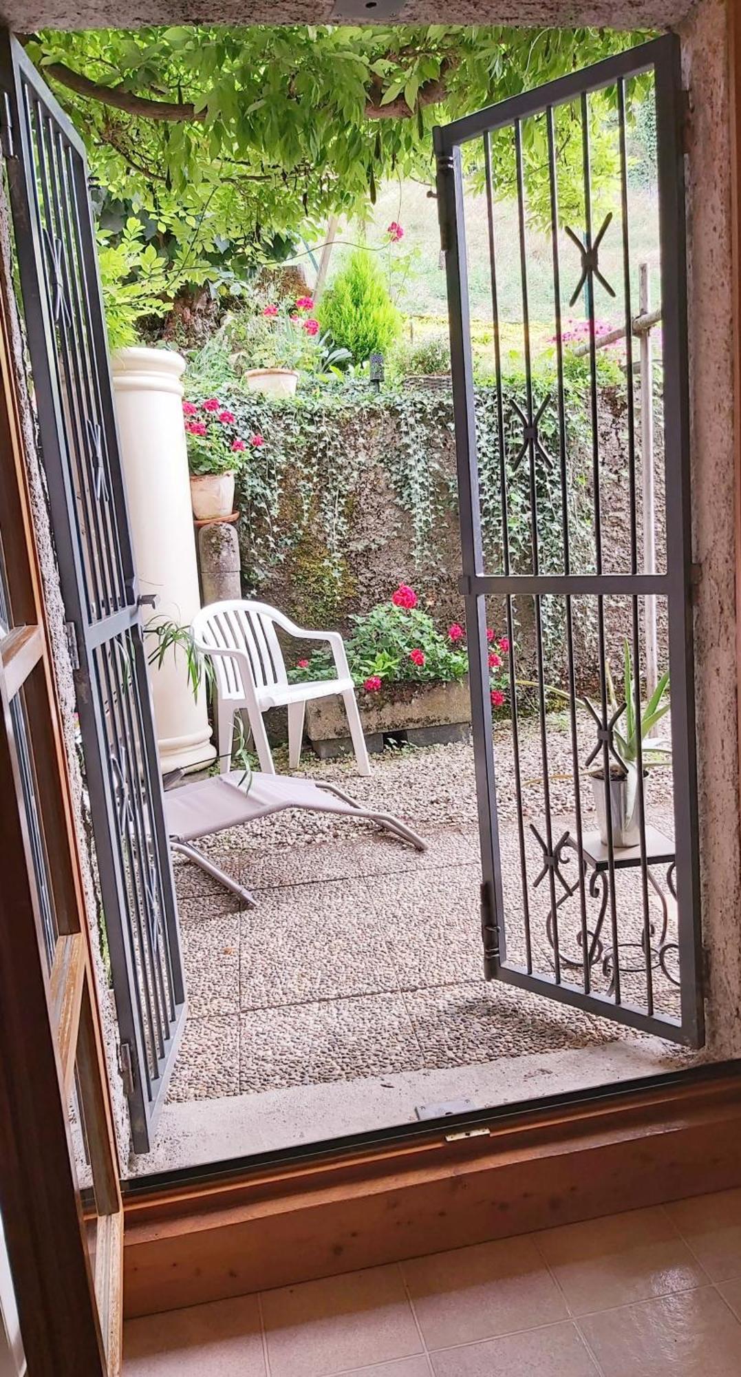 Herbes Et Collines Winkel Bagian luar foto